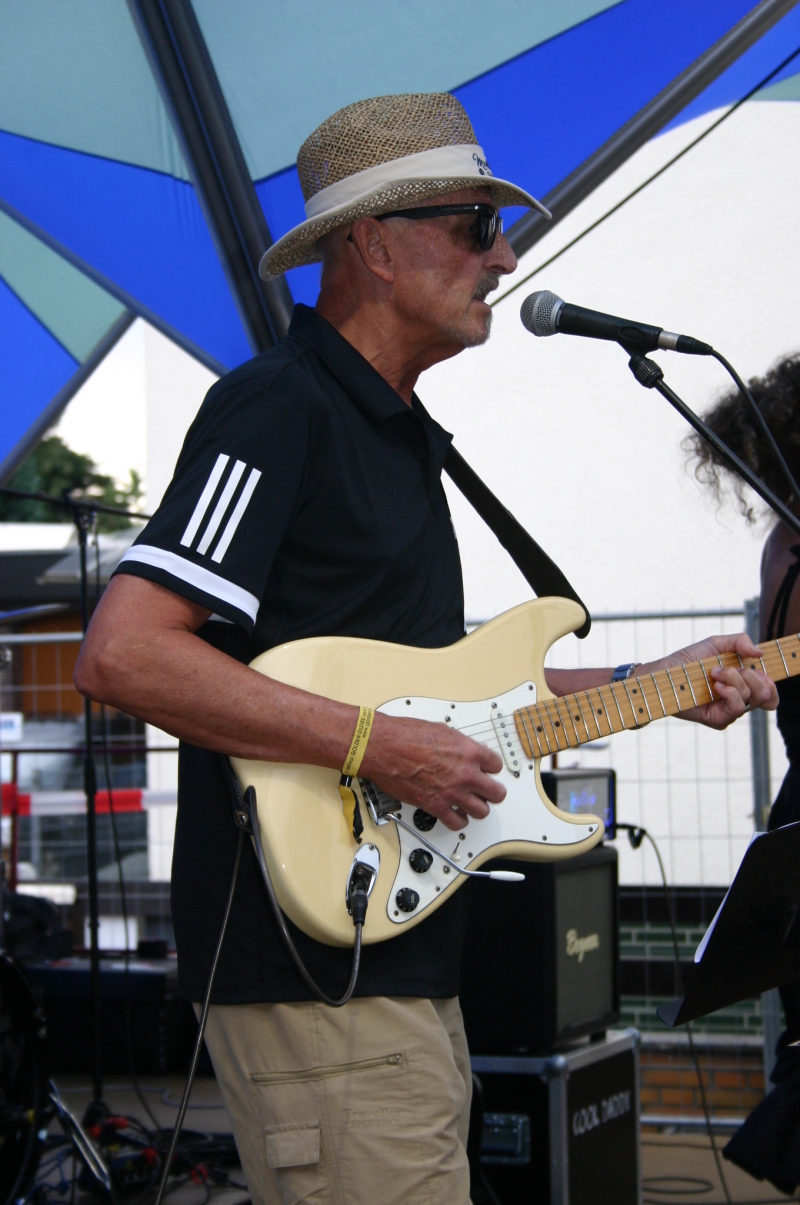 Skaliertes Bild IMG_8833.JPG (800x1205, 430kB)